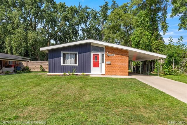 Property Photo: 29641 Fairfax Street MI 48076