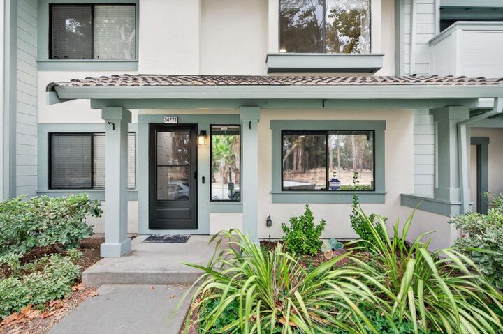 Property Photo:  34771 Tuxedo Common  CA 94555 