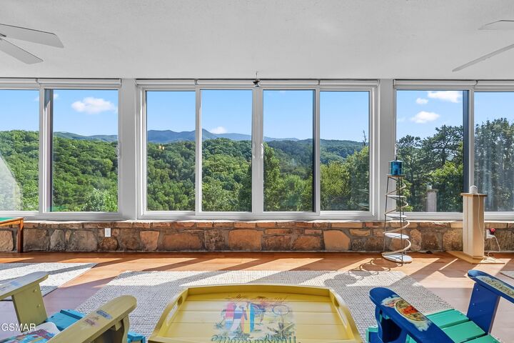 Property Photo:  1704 Hidden Hills Road  TN 37738 
