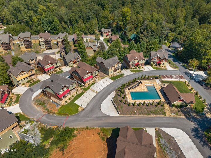 Property Photo: 810 Blacksmith Way TN 37738
