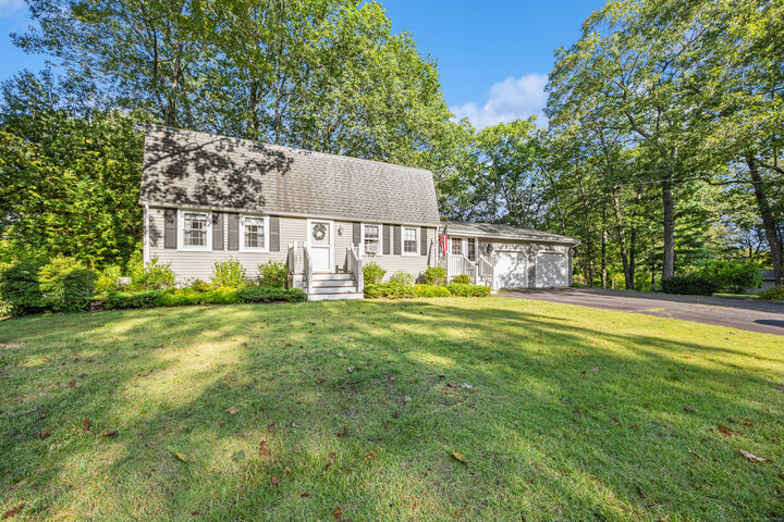 Property Photo:  16 Brightwood Road  CT 06085 