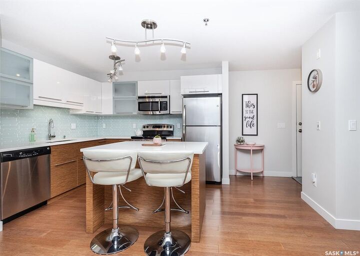 Property Photo: 415 Hunter Road 208B SK S7T 1C9