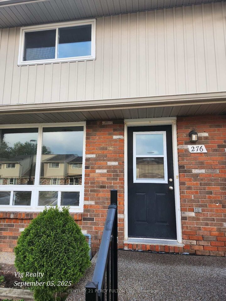 Photo de la propriété:  100 Brownleigh Avenue 276  ON L3B 5V8 