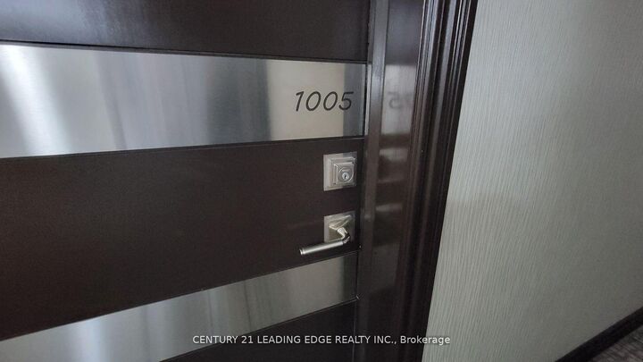 Property Photo: 2 Glamorgan Avenue 1005 ON M1P 2M8