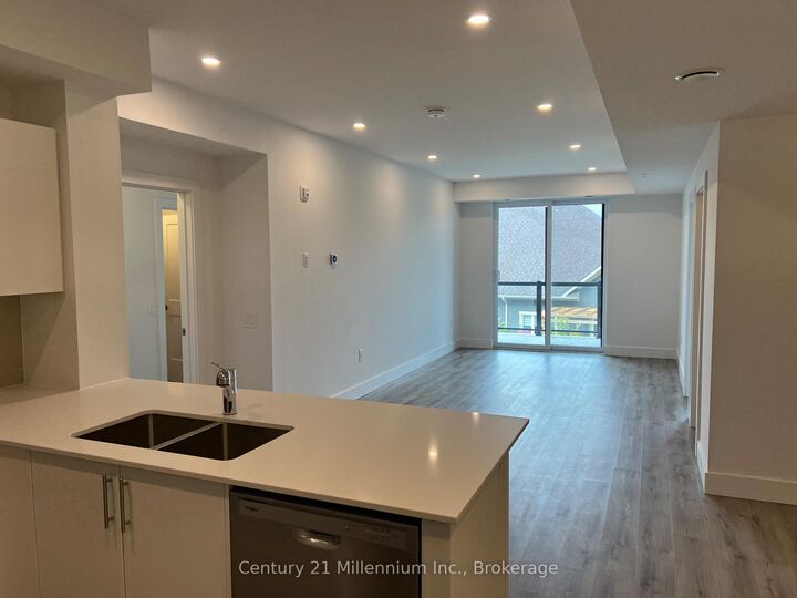 Property Photo:  4 Kimberly Lane 217  ON L9Y 5T6 