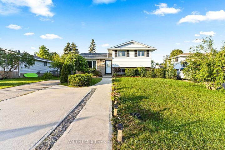 Property Photo:  517 Wales Drive  ON N0H 2C1 