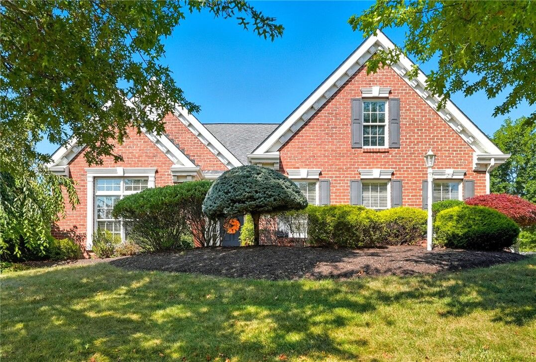 Property Photo:  121 Anglers Way  PA 15317