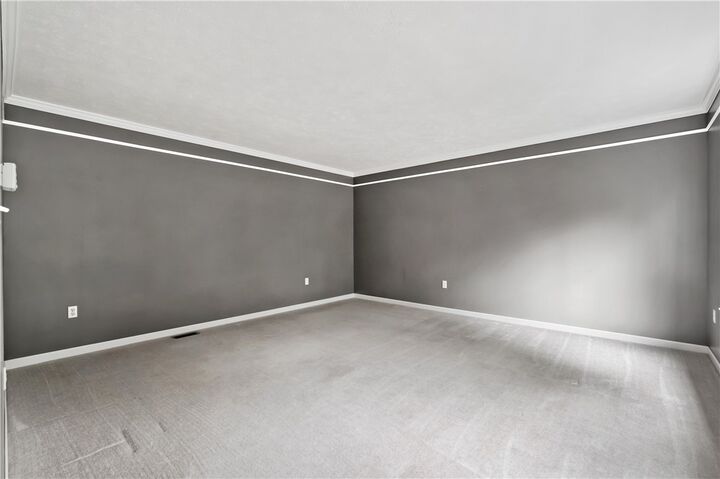 Property Photo:  115 Maclaine Drive  PA 15106 