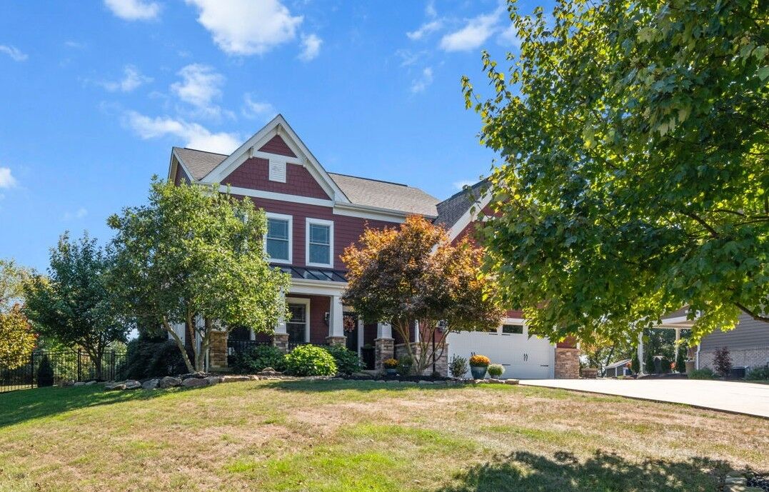 Property Photo:  100 Wickerham Dr  PA 16046 