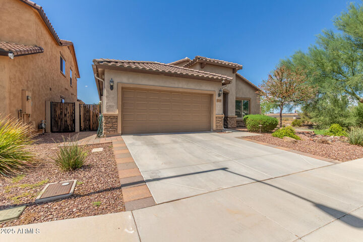 Property Photo: 25208 N 108th Lane AZ 85383