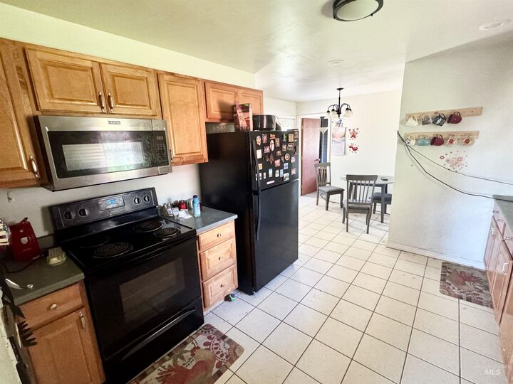 Property Photo: 505 14th ID 83350