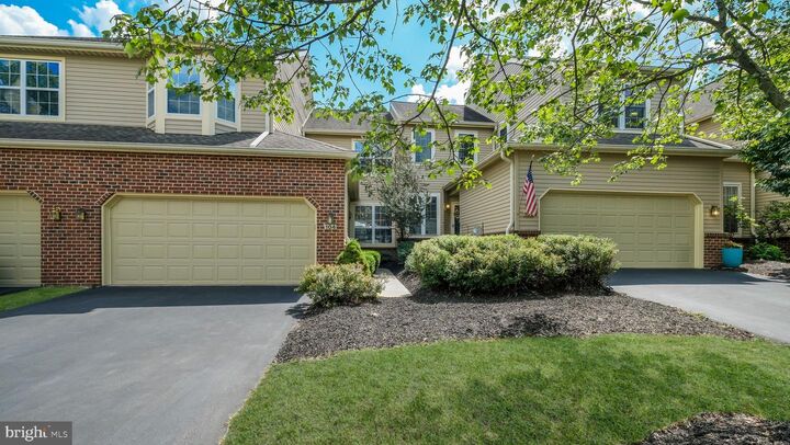 Property Photo:  104 Pinecrest Lane  PA 19446