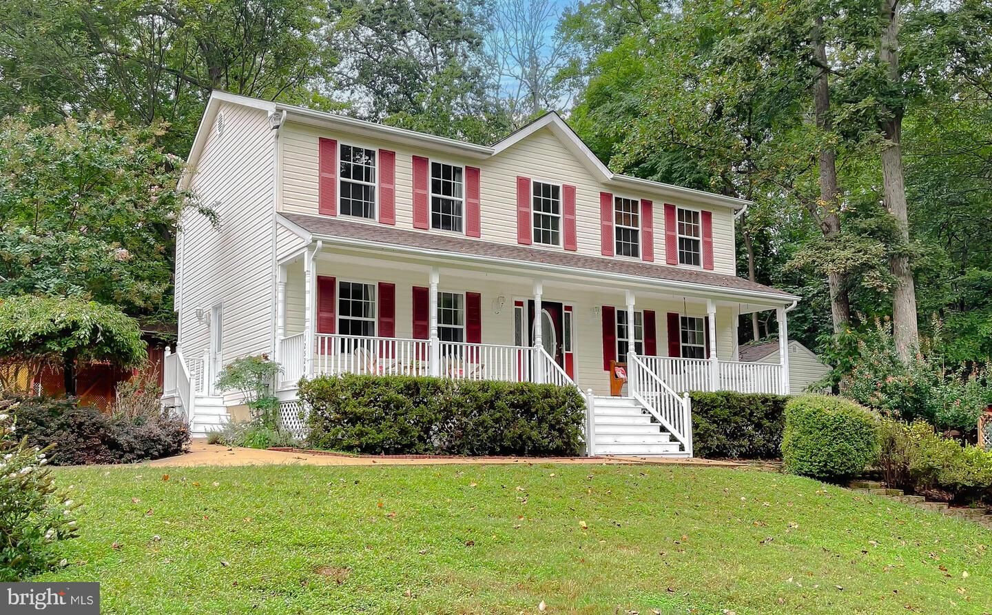 Property Photo:  12520 Algonquin Trail  MD 20657 