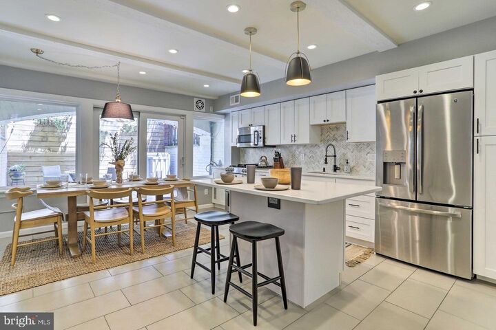 1201 Lombard Street  Philadelphia PA 19147 photo