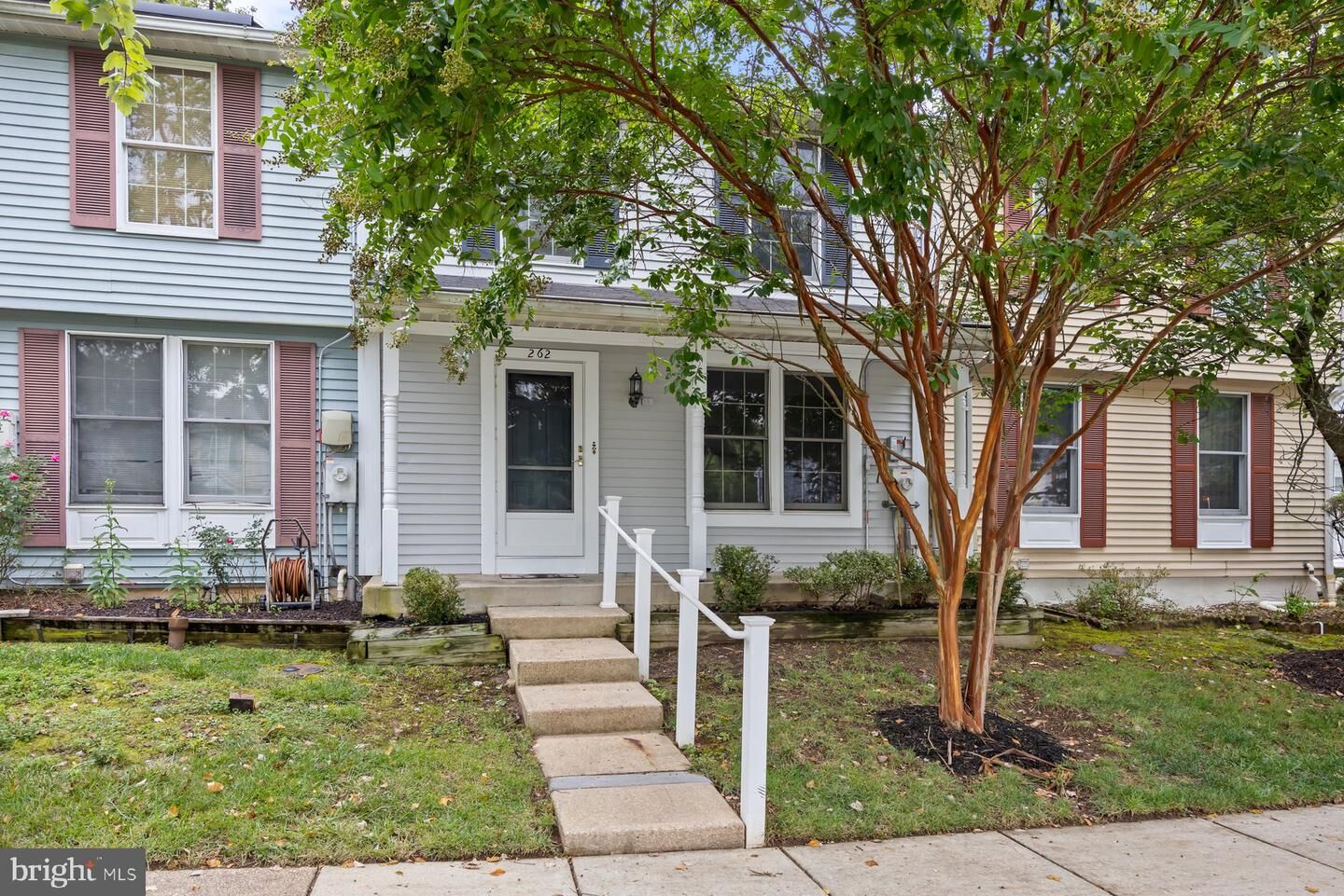 Property Photo: 262 Woodoak Court MD 21061