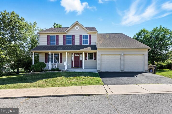 46 Oak Street  Phoenixville PA 19460 photo