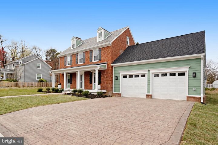 Property Photo:  913 Sylvania Avenue  VA 22401 