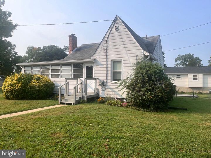 Property Photo:  1600 Bishop Road  MD 21037 