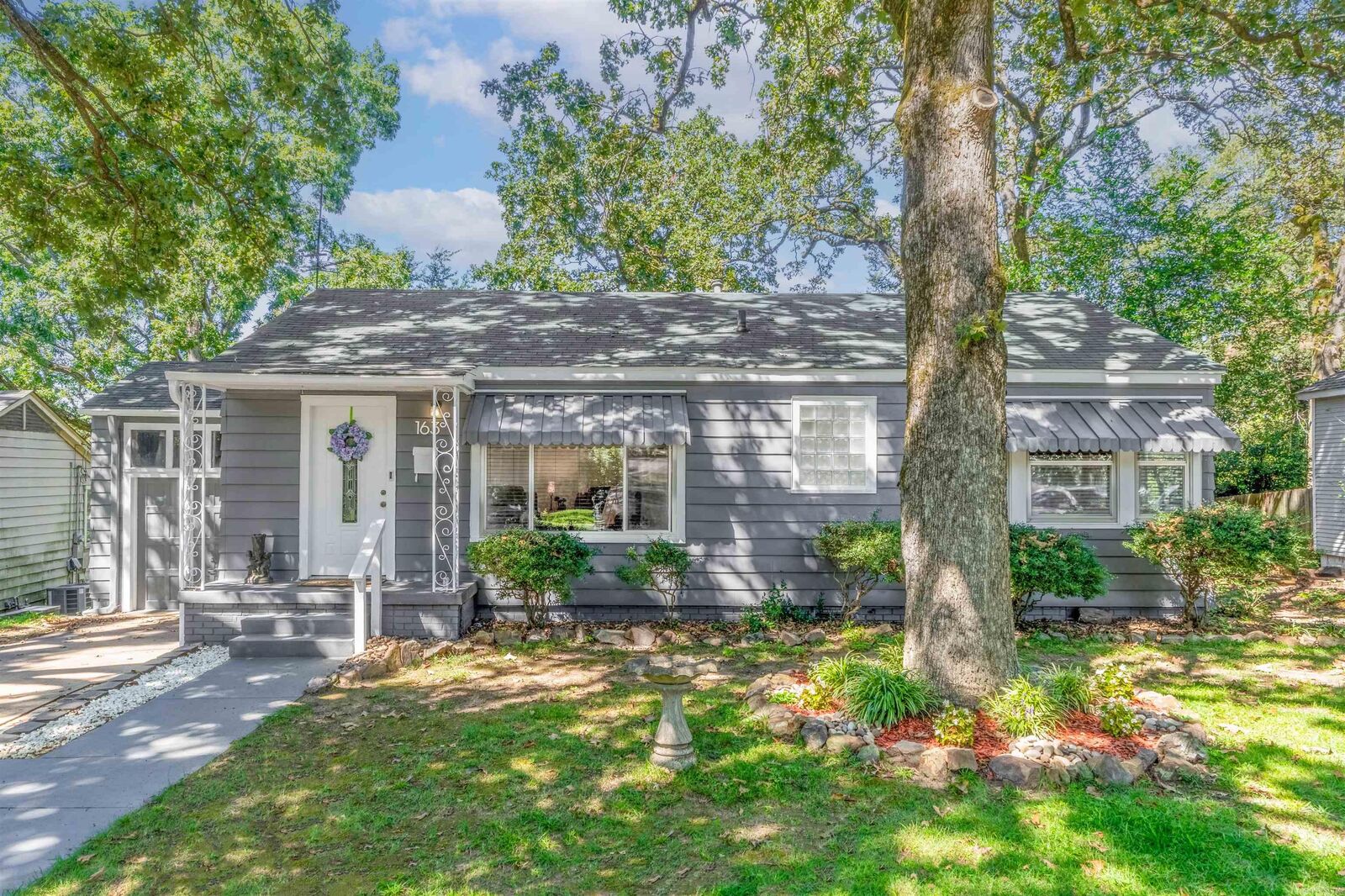 Property Photo:  163 Sheridan Road  AR 72116 