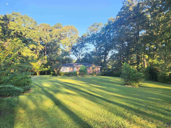 Property Photo:  105 Sasser Drive  GA 31005 