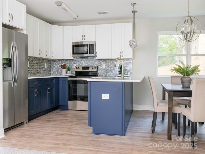 Property Photo: 256 Nila Dawn Avenue NC 28052