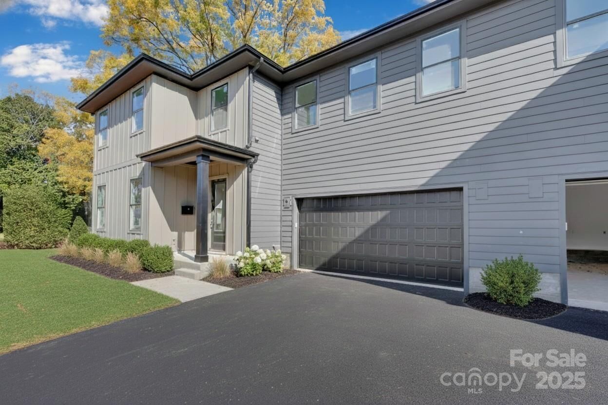 Property Photo:  2808 Morson Street  NC 28208 