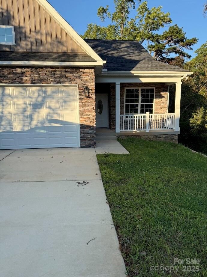 Property Photo:  836 Garner Street  NC 27028 