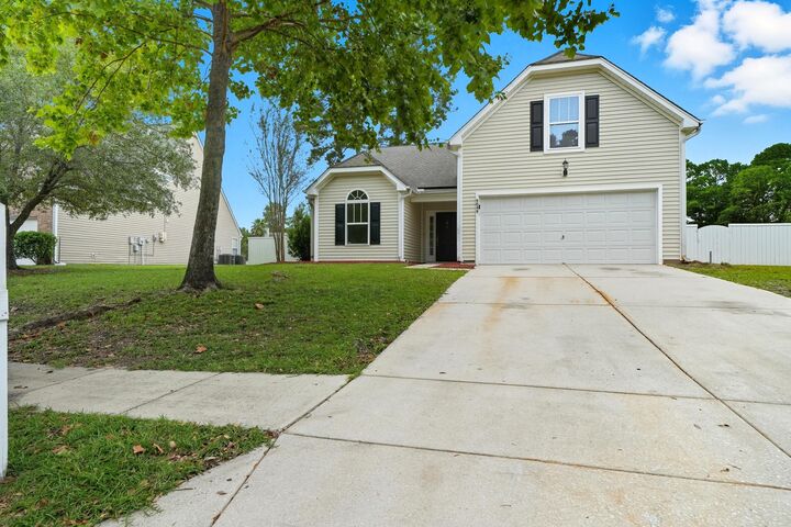 Property Photo:  9049 Pickett Fence Lane  SC 29485 