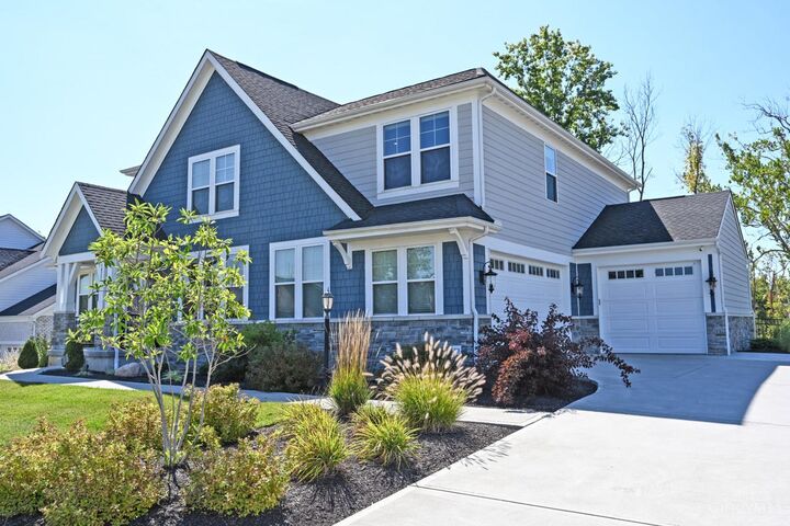 Property Photo:  5677 Willow View Drive  OH 45040 