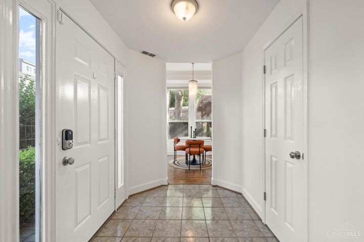 Property Photo: 411 Chestnut Street OH 45203