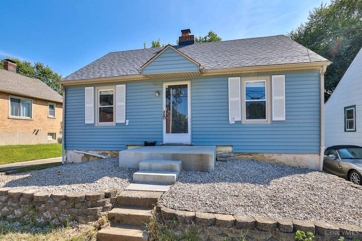 Property Photo: 4309 Hegner Avenue OH 45236