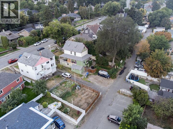 32 Battle Street West  Kamloops BC V2G 4K1 photo