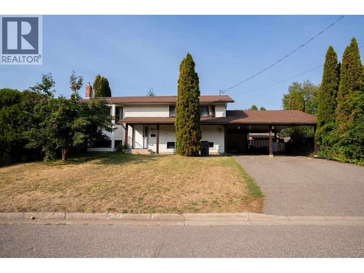 Property Photo:  2724 Petersen Road  BC V2N 1P2