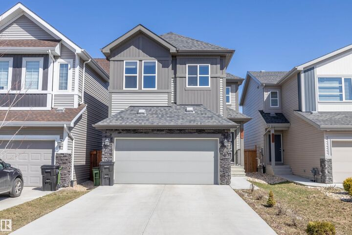 3319 Checknita Common SW  Edmonton AB T6W 4E8 photo