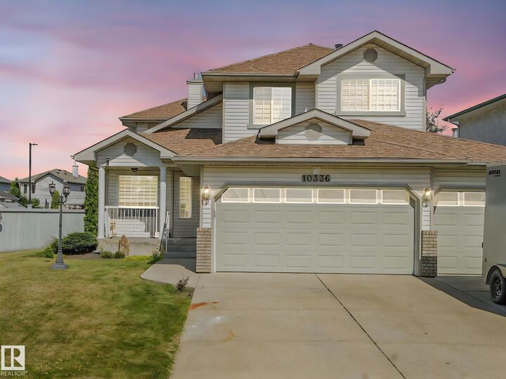 Property Photo:  10336 178 Avenue NW  AB T5X 5Y6 
