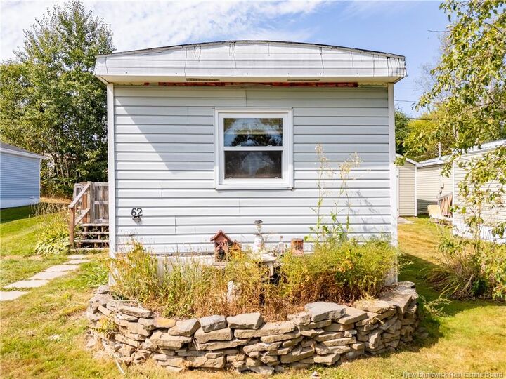 Property Photo:  62 Hedgeview Drive  NB E3B 6S2 