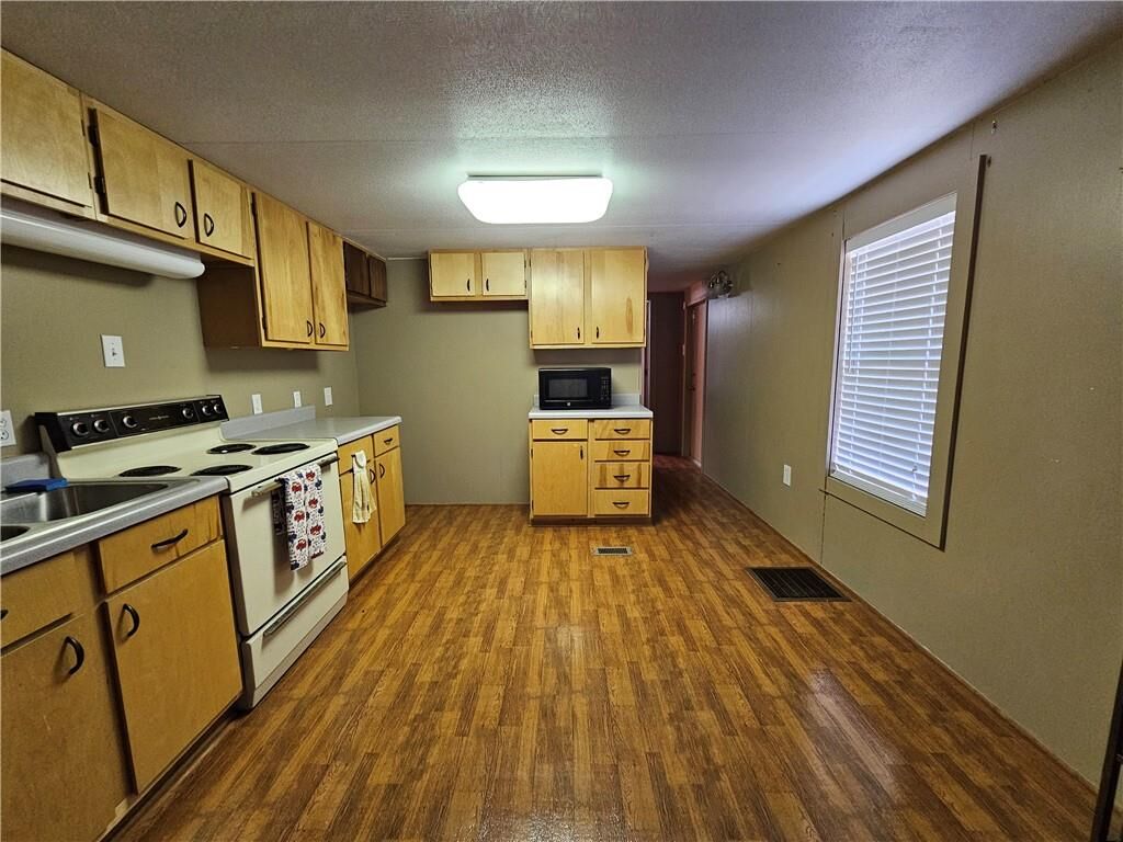 Property Photo:  70 & 84 Winward Lane  LA 71449 