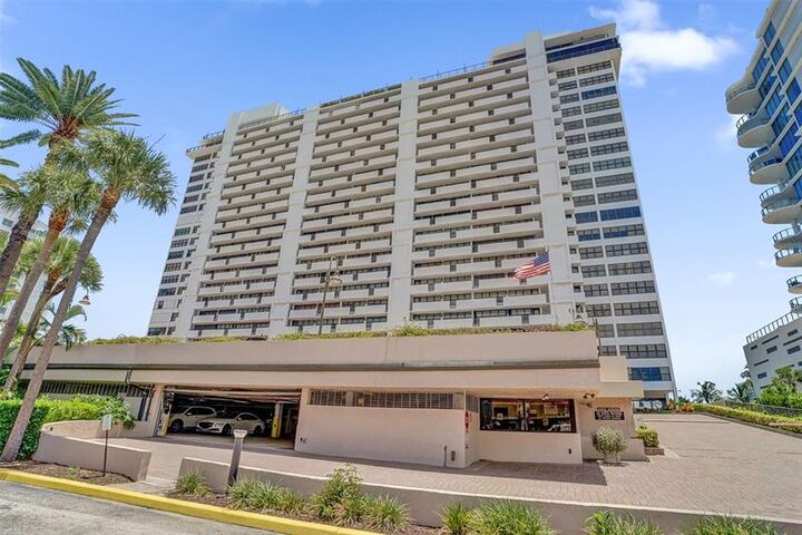 Property Photo:  936 Intracoastal Dr 11C  FL 33304 