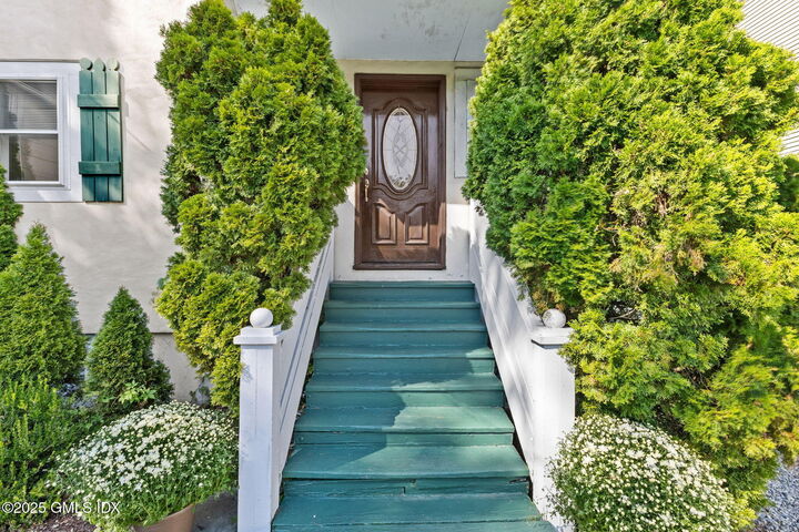 75 Ritch Avenue A  Greenwich CT 06830 photo