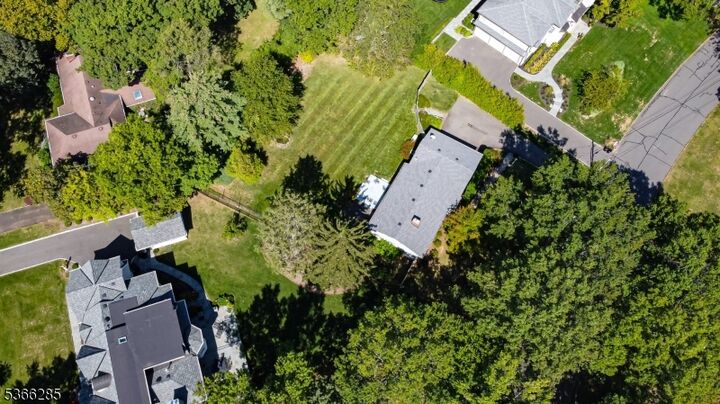 Property Photo:  16 Dale Dr  NJ 07928 