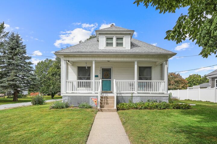 616 S Stone Street  Sigourney IA 52591 photo