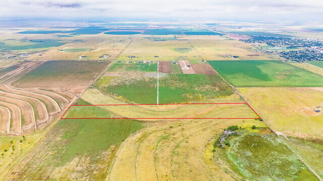 Property Photo: 17616 N Private Road 2220 TX 79311