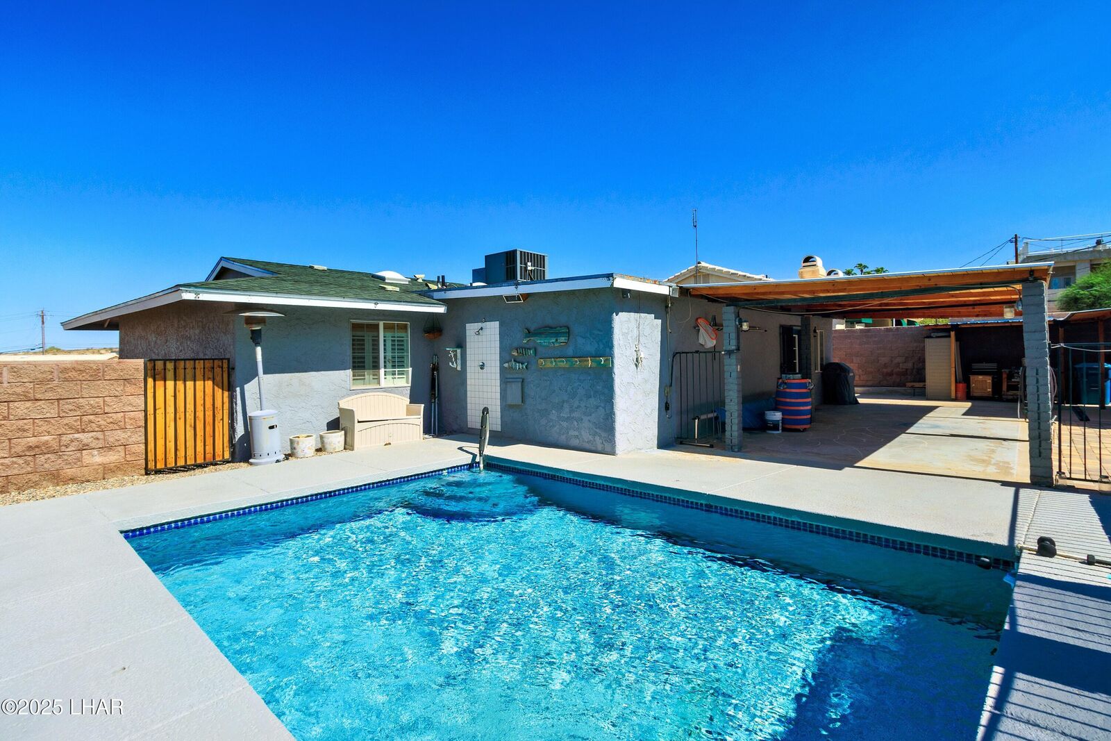 Property Photo: 4050 Cherry Tree Blvd AZ 86406