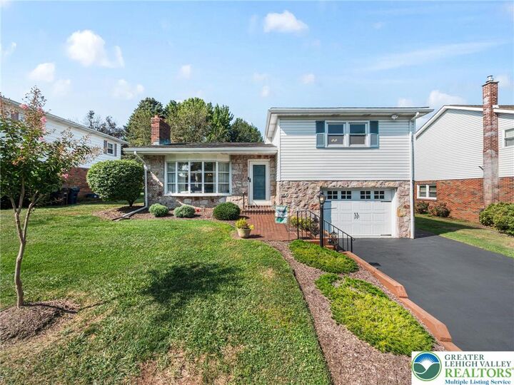 Property Photo: 1230 N Arch Street PA 18104
