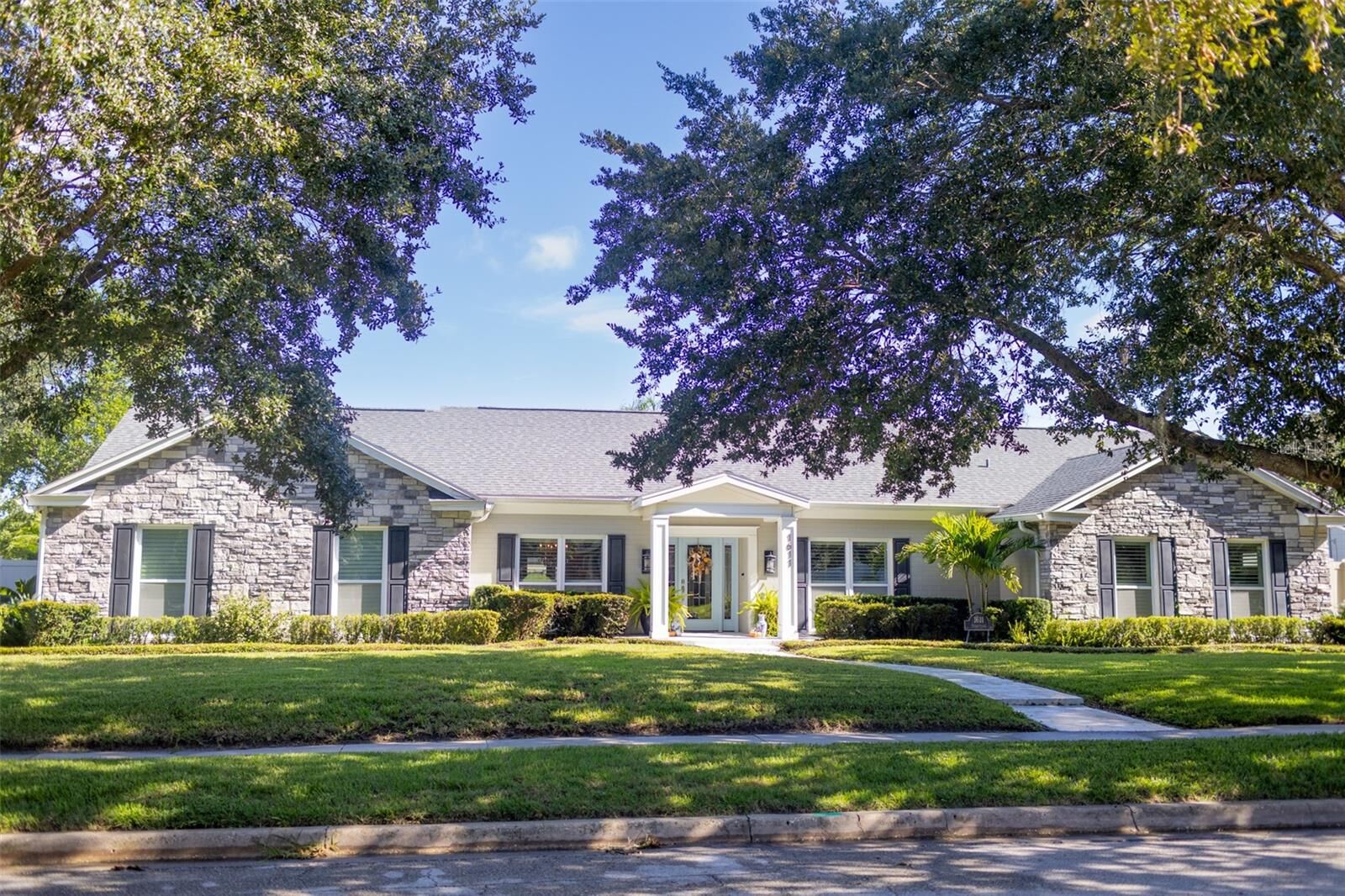 Property Photo:  1611 Tioga Trail  FL 32789