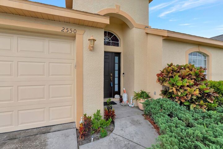 Property Photo:  2550 Big Pine Drive  FL 34691 