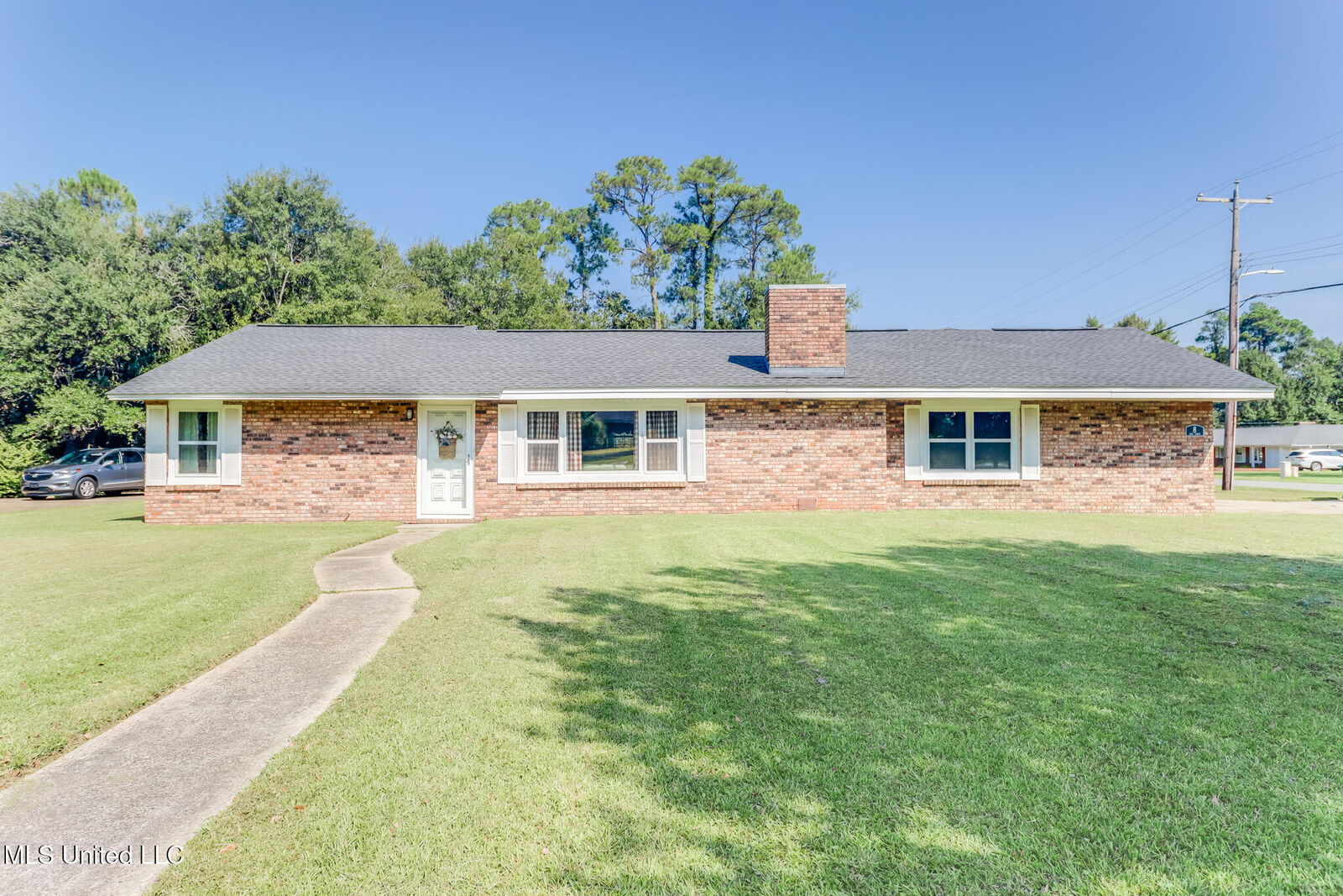 Property Photo:  8 52nd Street  MS 39507 