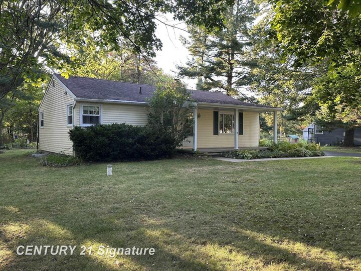 Property Photo:  11029 Bare Drive  MI 48420 