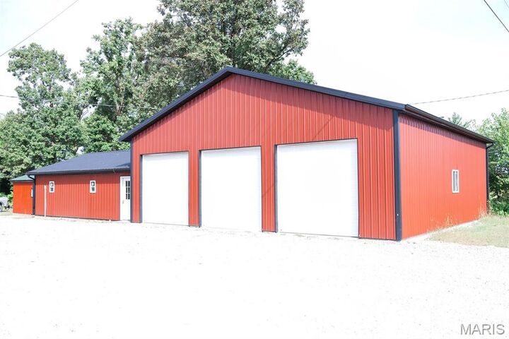 Property Photo:  21287 Highway H  MO 63436