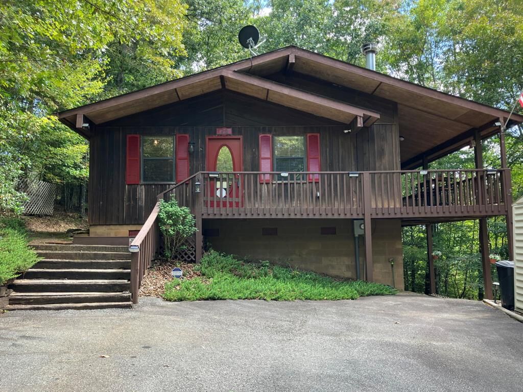 Property Photo:  70 Lovers Leap Drive  NC 28906 